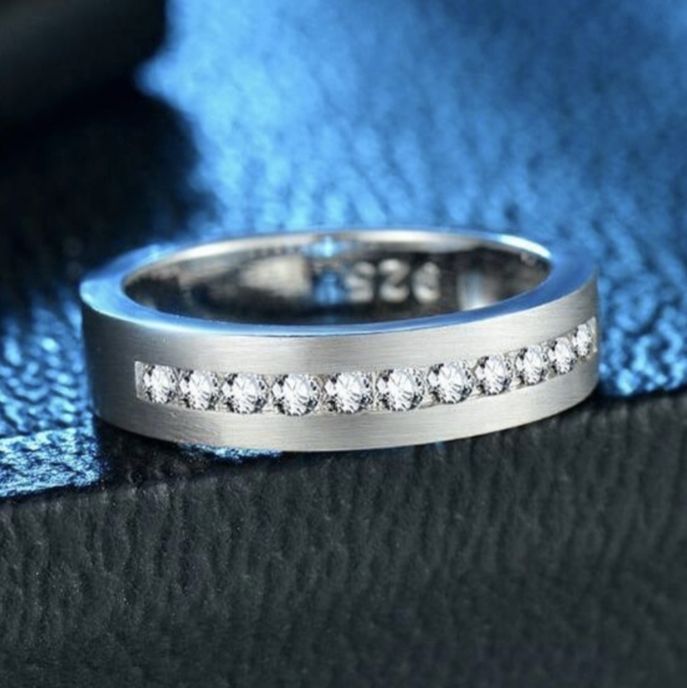 New Drawbench Design Titanium Steel Men's Ring.